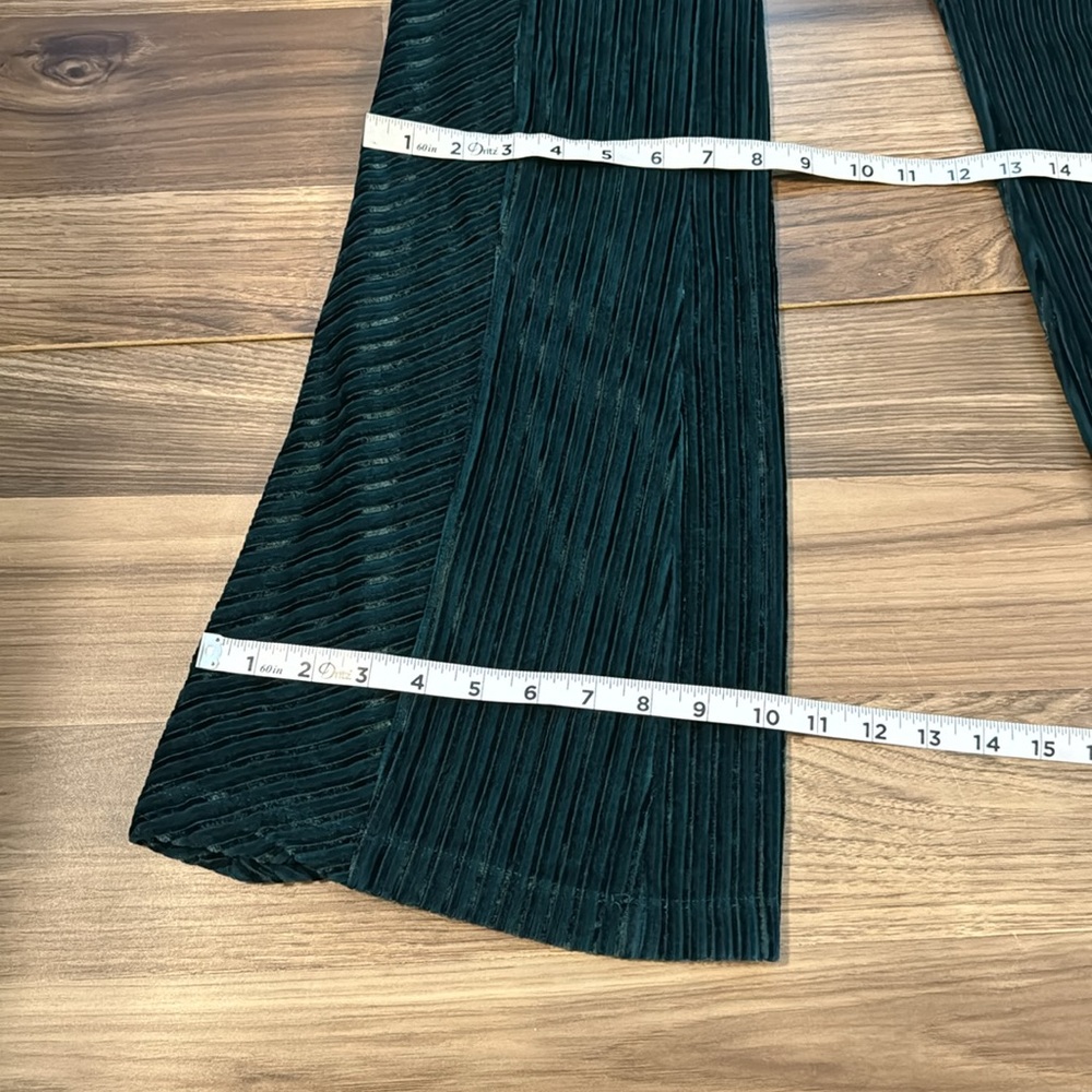 Free People Velvet Dark Green Ribbed Slim Flare Pull On Bell Bottom Pants M - Picture 7 of 11